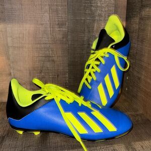 ADIDAS‎ Cleats- size 4